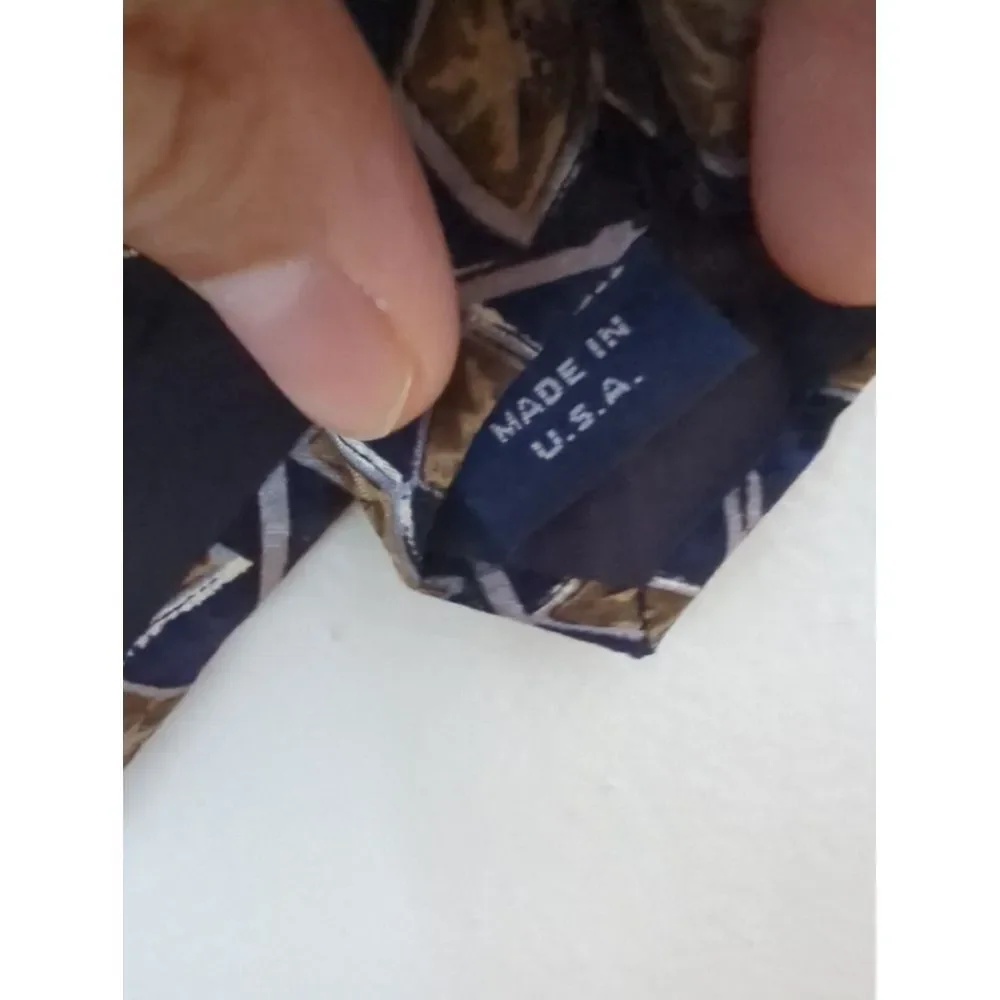 Gin & Tonic Cocktail Collection Navy‎ Blue Gold Diamond Geometric Silk Tie USA